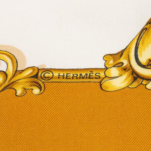 Hermes Silk Carrosse Dor 90cm Scarf