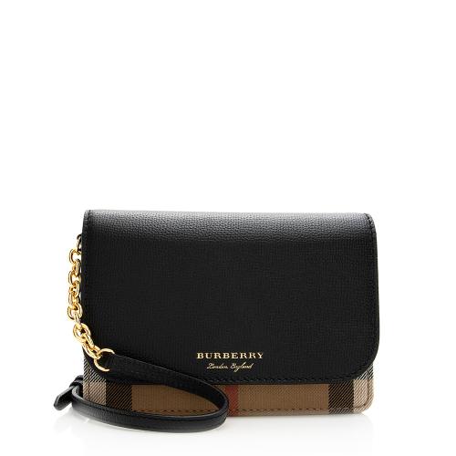 Burberry House Check Wallet on Chain 