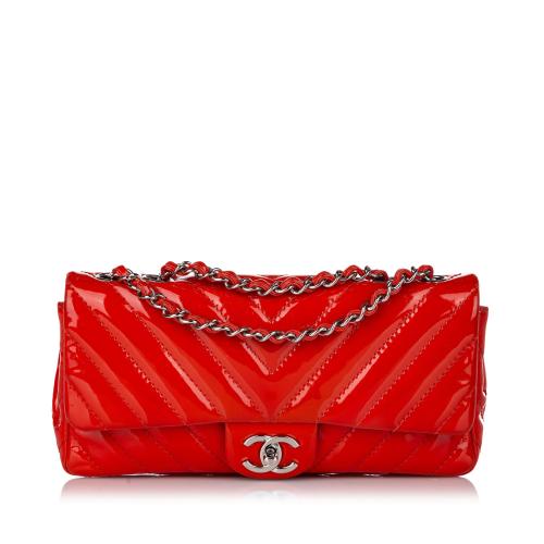 Chanel CC Chevron Classic Medium Single Flap Bag