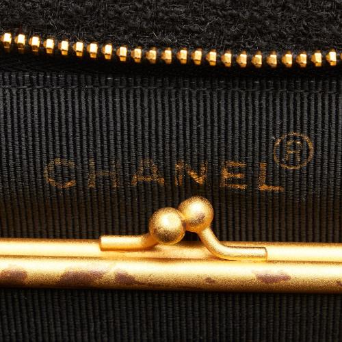Chanel Classic Tweed Shoulder Bag