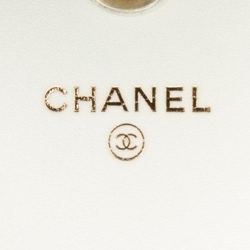 Chanel Enchained Wallet on Chain