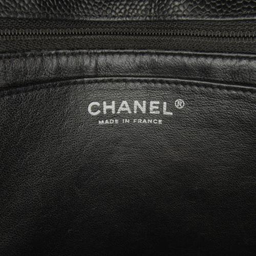 Chanel Maxi Classic Caviar Single Flap