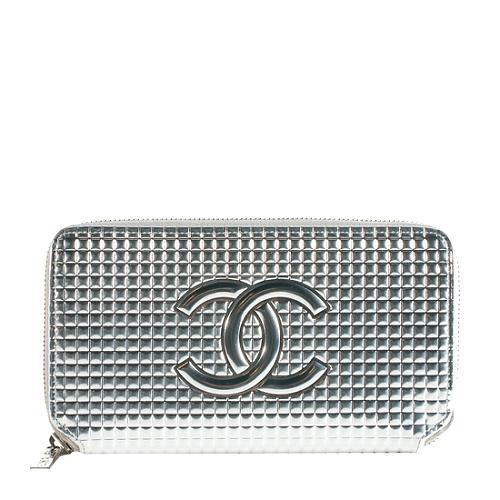 Chanel Patent Leather Mini Chocolate Bar Zip Wallet