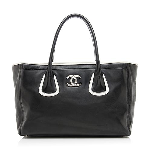 Chanel Ultra Soft Executive Cerf Tote