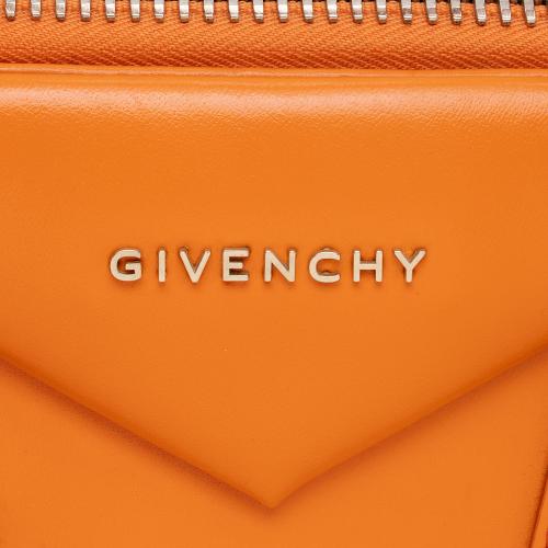 Givenchy Calfskin Antigona Medium Satchel