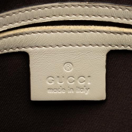 Gucci GG Supreme Flap Small Messenger