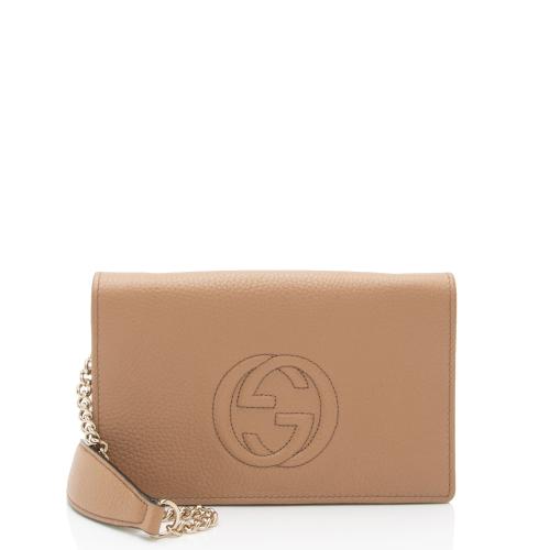 Gucci Grained Leather Soho Wallet on Chain Bag