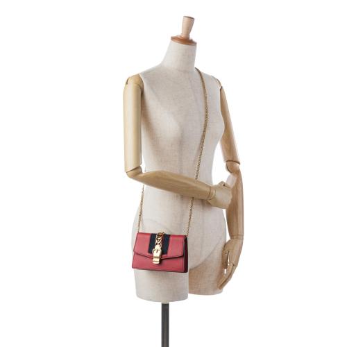 Gucci Super Mini Sylvie Chain Bag