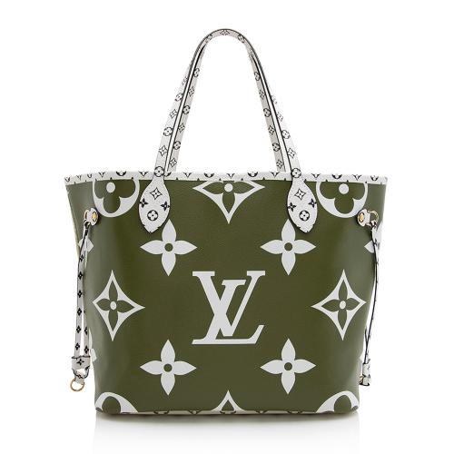 Louis Vuitton Giant Monogram Canvas Neverfull MM Tote