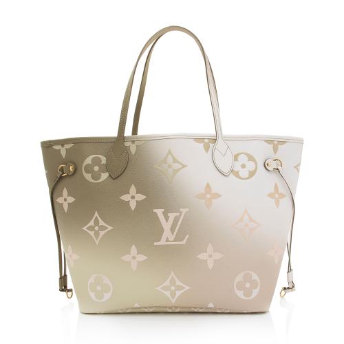 Neverfull mm 'Spring in The City' Giant Monogram