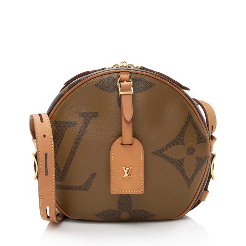 Louis Vuitton Giant Reverse Monogram Boite Chapeau Souple MM Shoulder Bag
