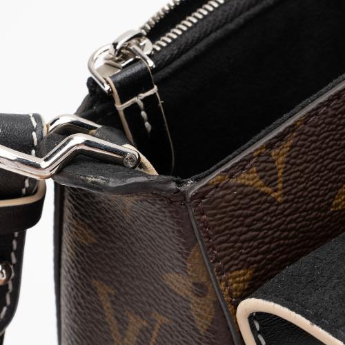 Louis Vuitton Monogram Canvas Chain It PM Shoulder Bag