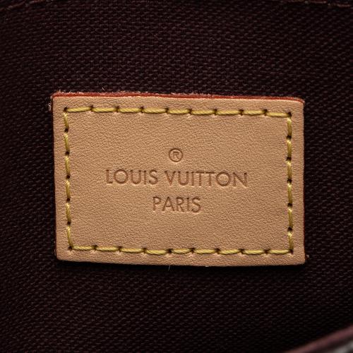 Louis Vuitton Monogram Canvas Saint Cloud Messenger