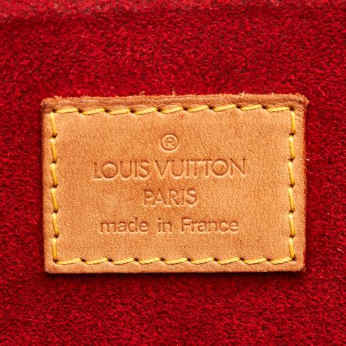 Louis Vuitton Monogram Coussin GM