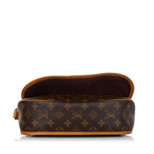 Louis Vuitton 2013 Menilmontant Pm Shoulder Bag in Brown