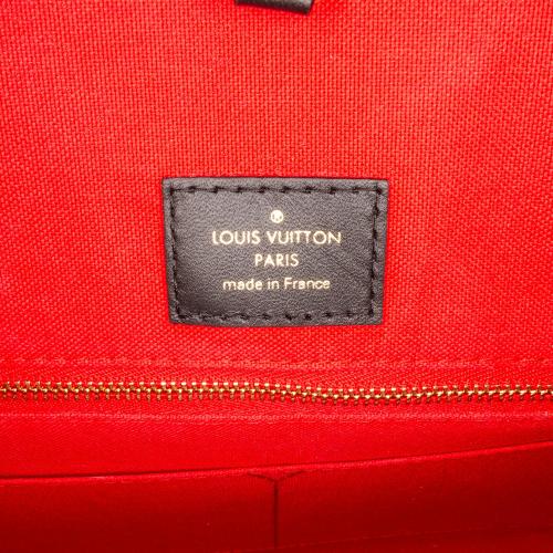 Louis Vuitton Giant Monogram Reverse On the Go GM. Made in France