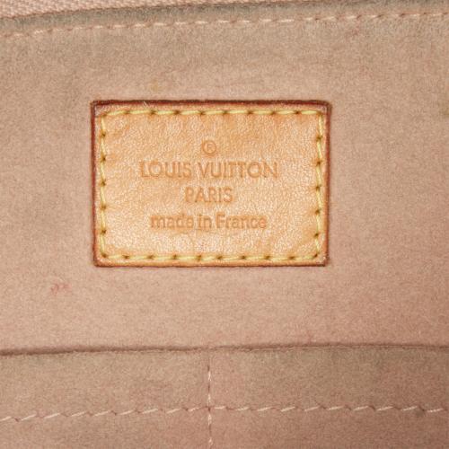 Louis Vuitton Monogram V Tote BB