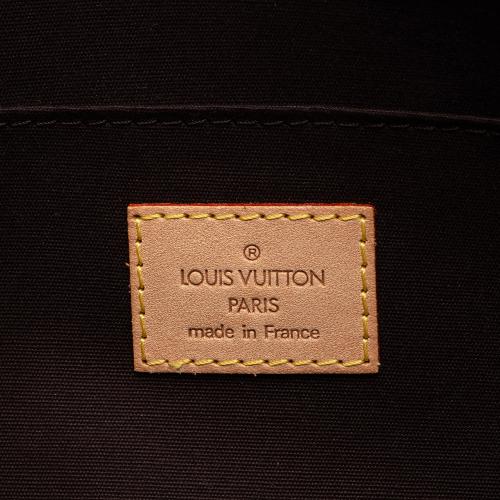 Louis Vuitton Monogram Vernis Roxbury Drive Clutch