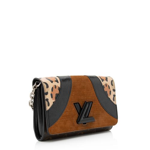Louis Vuitton Suede Calfskin Wild Leopard Print Twist Chain Wallet