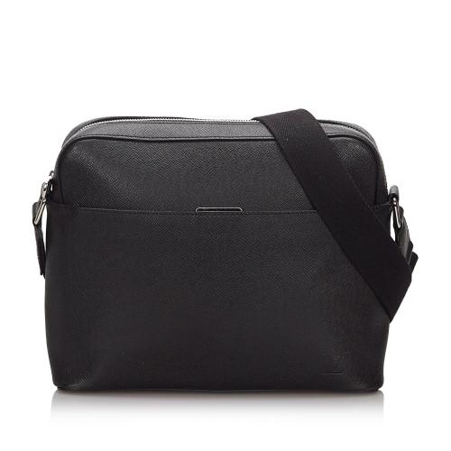 Louis Vuitton Taiga Anton PM Messenger Bag