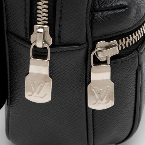 Louis Vuitton Taiga Leather Outdoor Bumbag