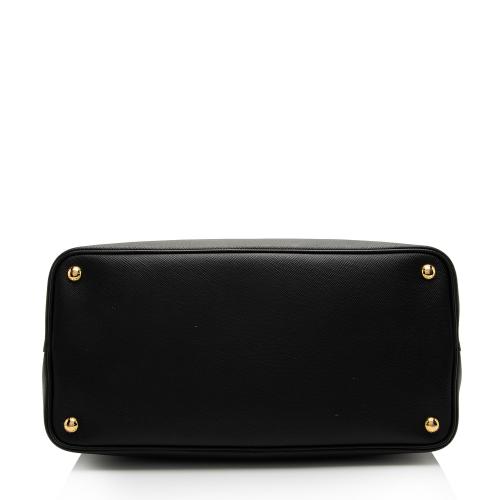 Prada Medium Saffiano Cuir Monochrome Tote Bag - Black Totes, Handbags -  PRA871679