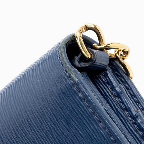 Prada Vitello Move Wallet on Chain Bag