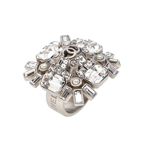Chanel Snowflake Jeweled Ring