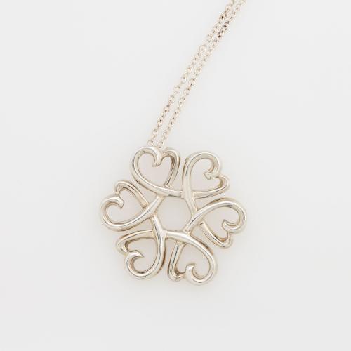 Tiffany & Co. Paloma Picasso Sterling Silver Loving Flower Pendant Necklace