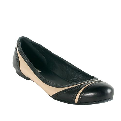 Bottega Veneta Leather Spectator Ballet Flats - Size 8.5 / 38.5