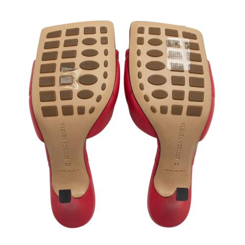 Bottega Veneta Debossed Nappa Lido Sandals - Size 7 / 37