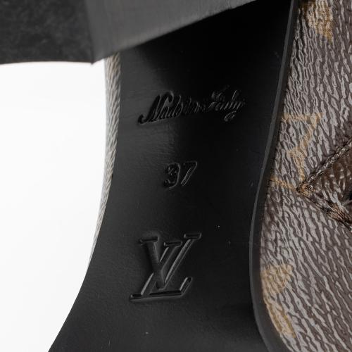 Louis Vuitton Patent Calfskin Monogram Star Trail Ankle Boots Black