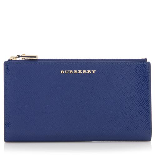 Burberry Pebbled Leather Zip Wallet