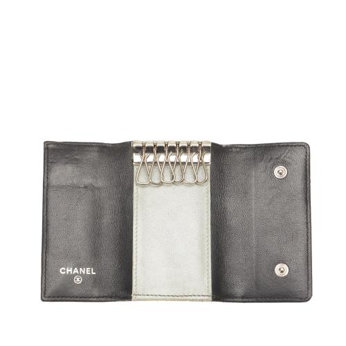 Chanel CC Camellia Leather Key Holder