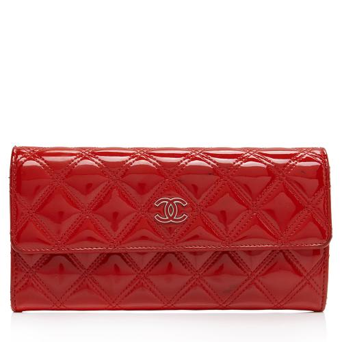 Chanel Patent Leather Diamond Stitch Flap Wallet