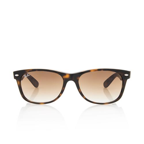 Ray-Ban New Classic Wayfarer Sunglasses